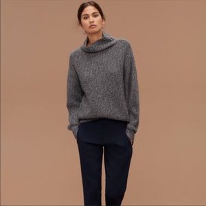 Aritzia Montpelier sweater dark gray XXS